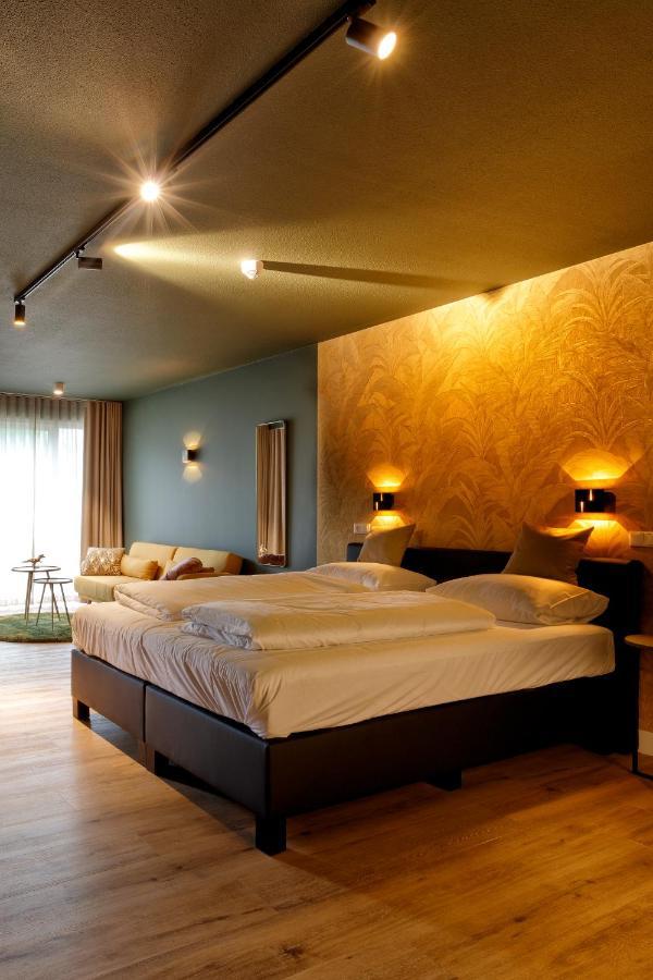 Hotel Wapen - Digital Key By Sms And Email 4*