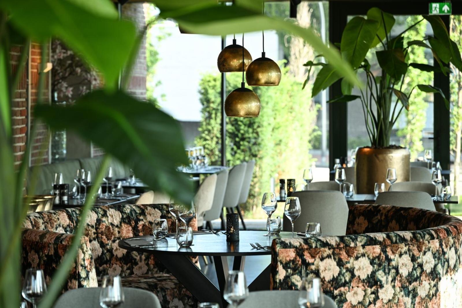 Hotel Wapen - Digital Key By Sms And Email 4*